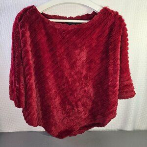 Marc New York Faux Fur Poncho L/XL Red Womens Luxurious & Stylish